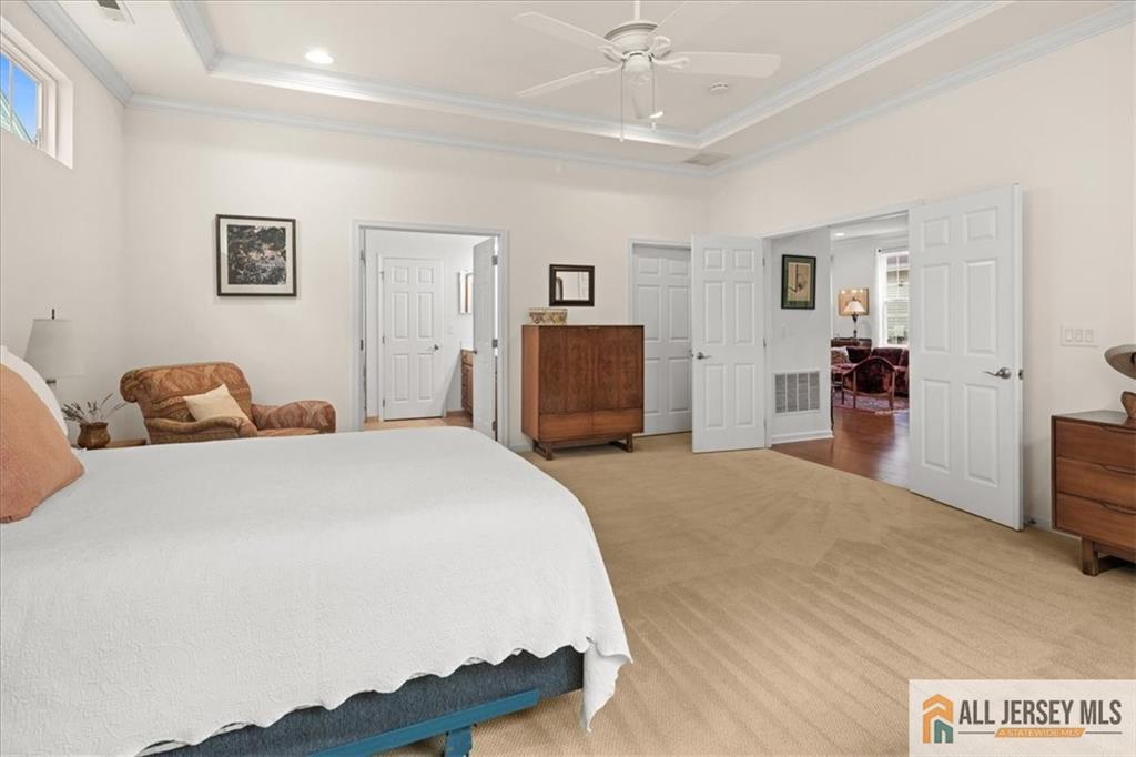 14 Hardwick Drive Kendall Park, NJ 08824 - Photo 20 of 52