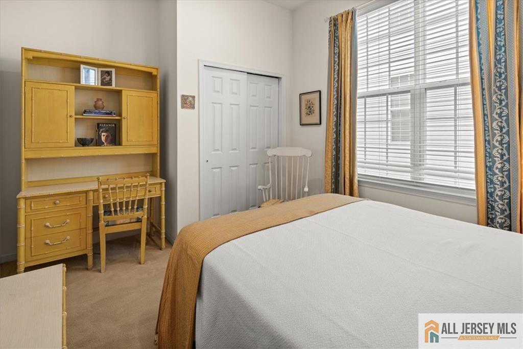 14 Hardwick Drive Kendall Park, NJ 08824 - Photo 25 of 52