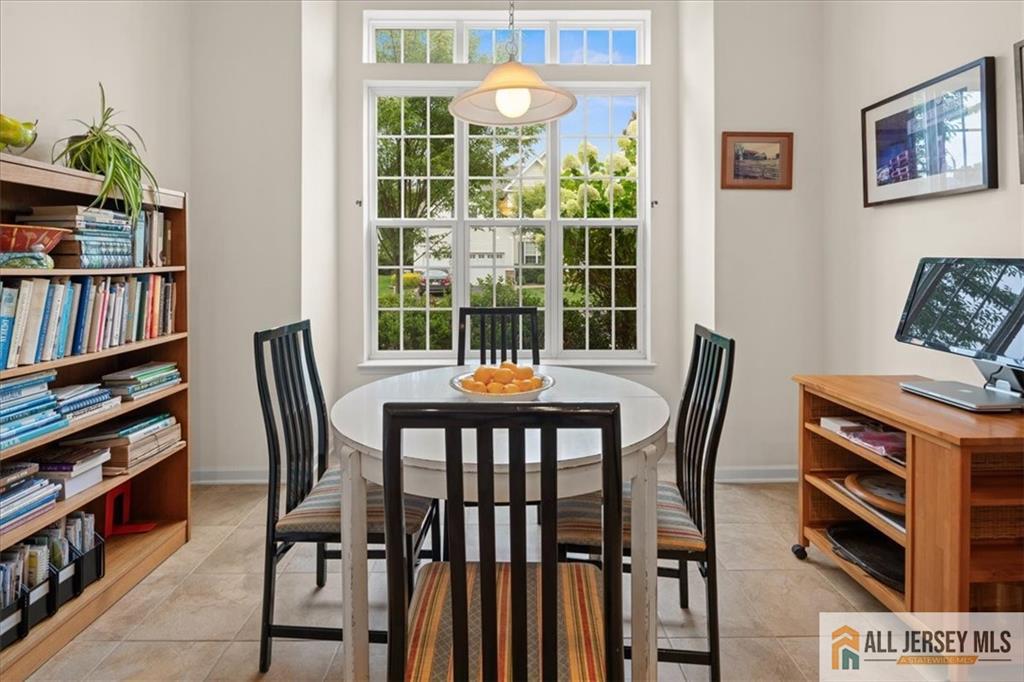 14 Hardwick Drive Kendall Park, NJ 08824 - Photo 6 of 52