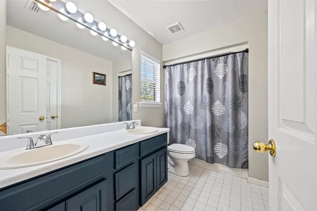 $232,000 | 285 Northeast Green Tree Terrace, Lee, FL 32059