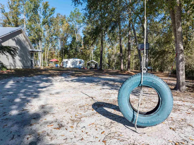 $232,000 | 285 Northeast Green Tree Terrace, Lee, FL 32059