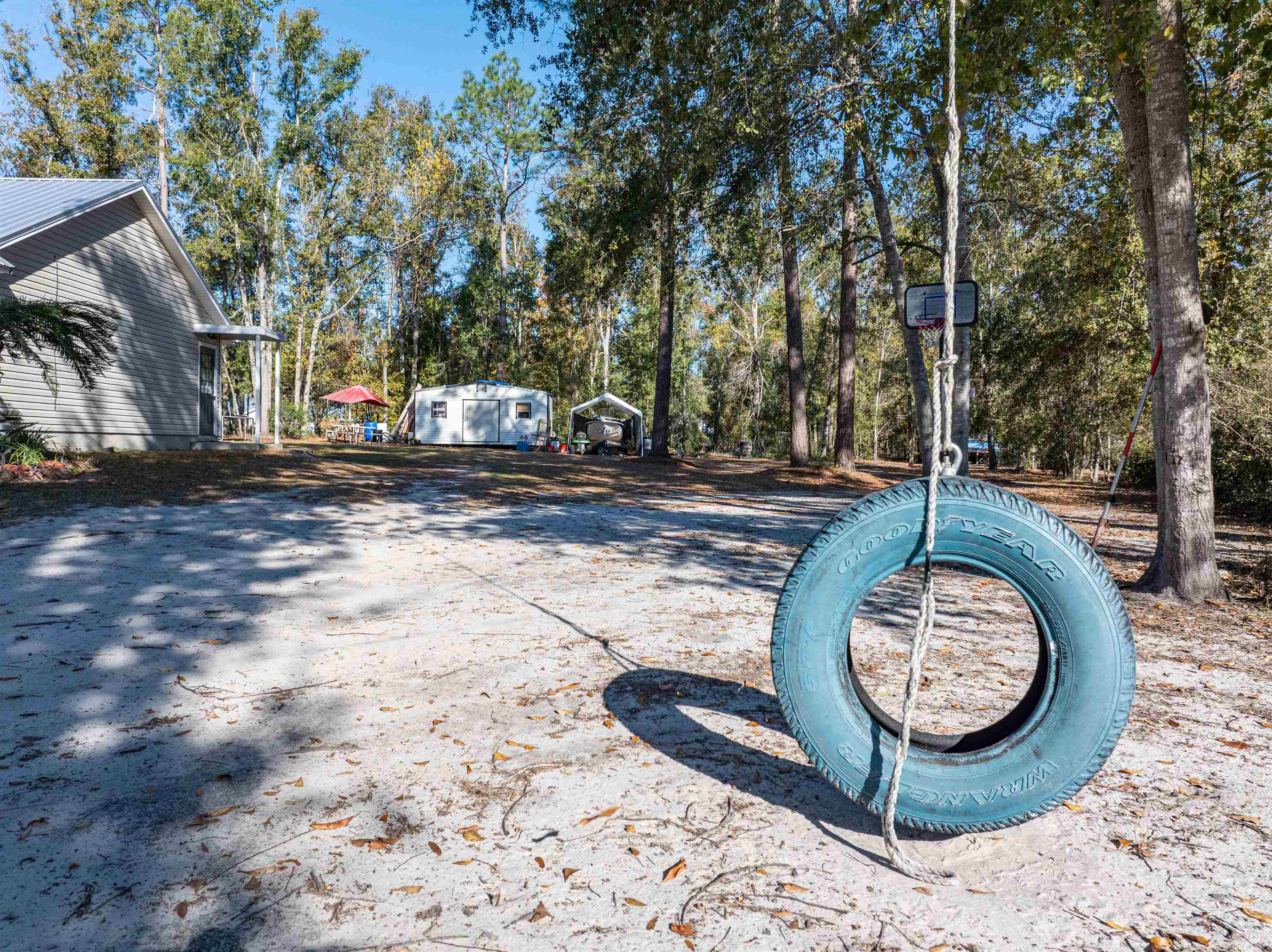 285 Northeast Green Tree Terrace Lee, FL 32059 - Photo 17 of 30