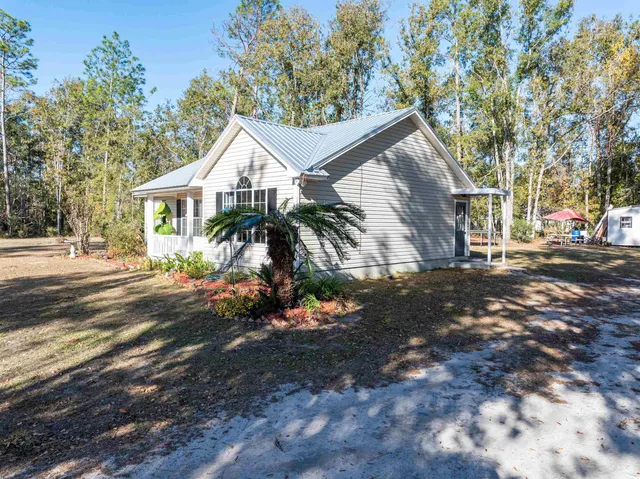 $232,000 | 285 Northeast Green Tree Terrace, Lee, FL 32059