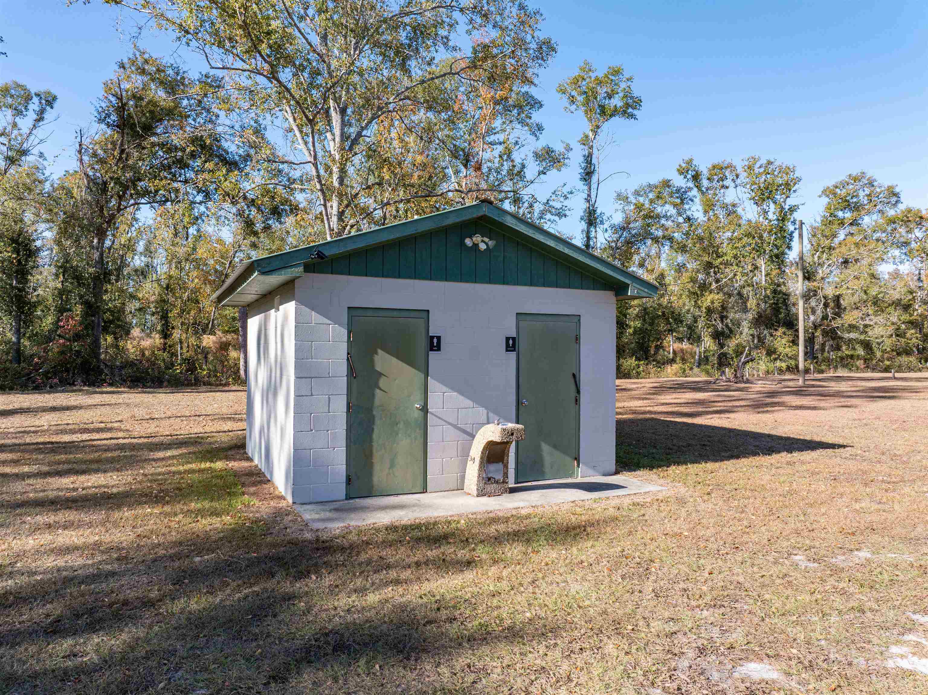 285 Northeast Green Tree Terrace Lee, FL 32059 - Photo 30 of 30