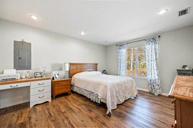 $232,000 | 285 Northeast Green Tree Terrace, Lee, FL 32059