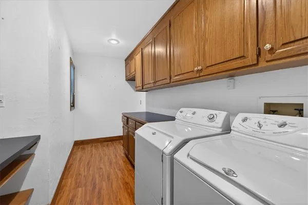 $999,800 | 12601 Pawnee Lane, Leawood, KS 66209