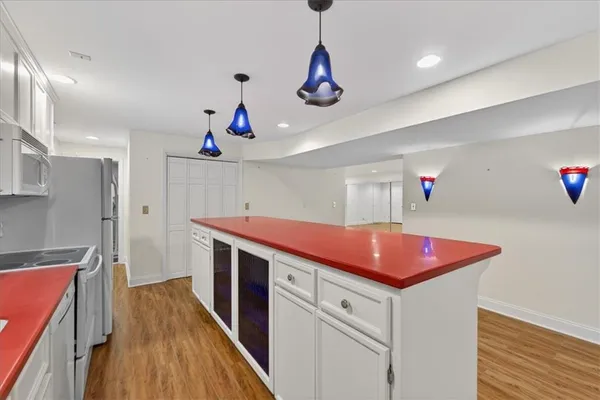 $999,800 | 12601 Pawnee Lane, Leawood, KS 66209