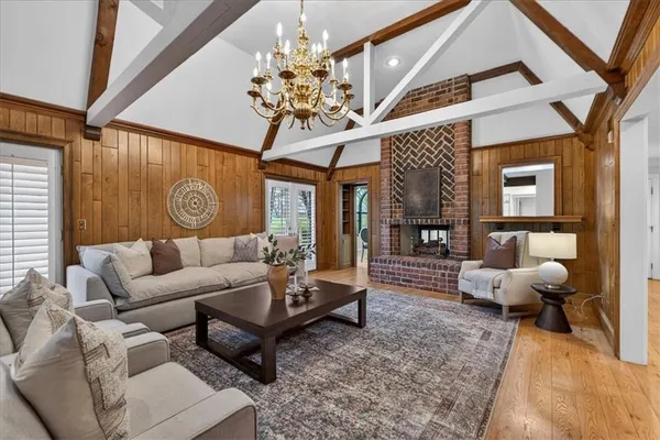 $999,800 | 12601 Pawnee Lane, Leawood, KS 66209