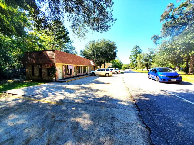 $299,000 | 1714 Roman Forest Boulevard, New Caney, TX 77357