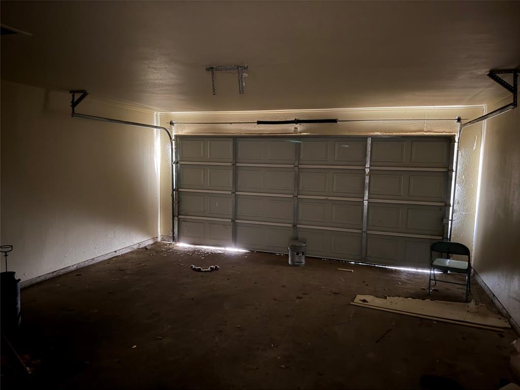 10823 Addie Road Dallas, TX 75217 - Photo 12 of 20 Additional content