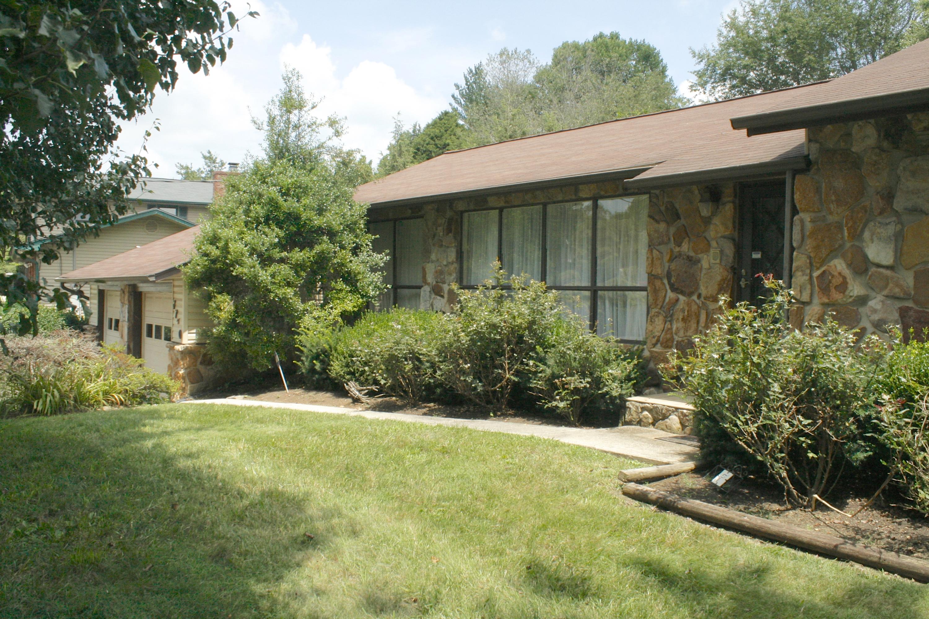 7720 Cedarcrest Road Knoxville, TN 37938 - Photo 3 of 38 _MG_7412