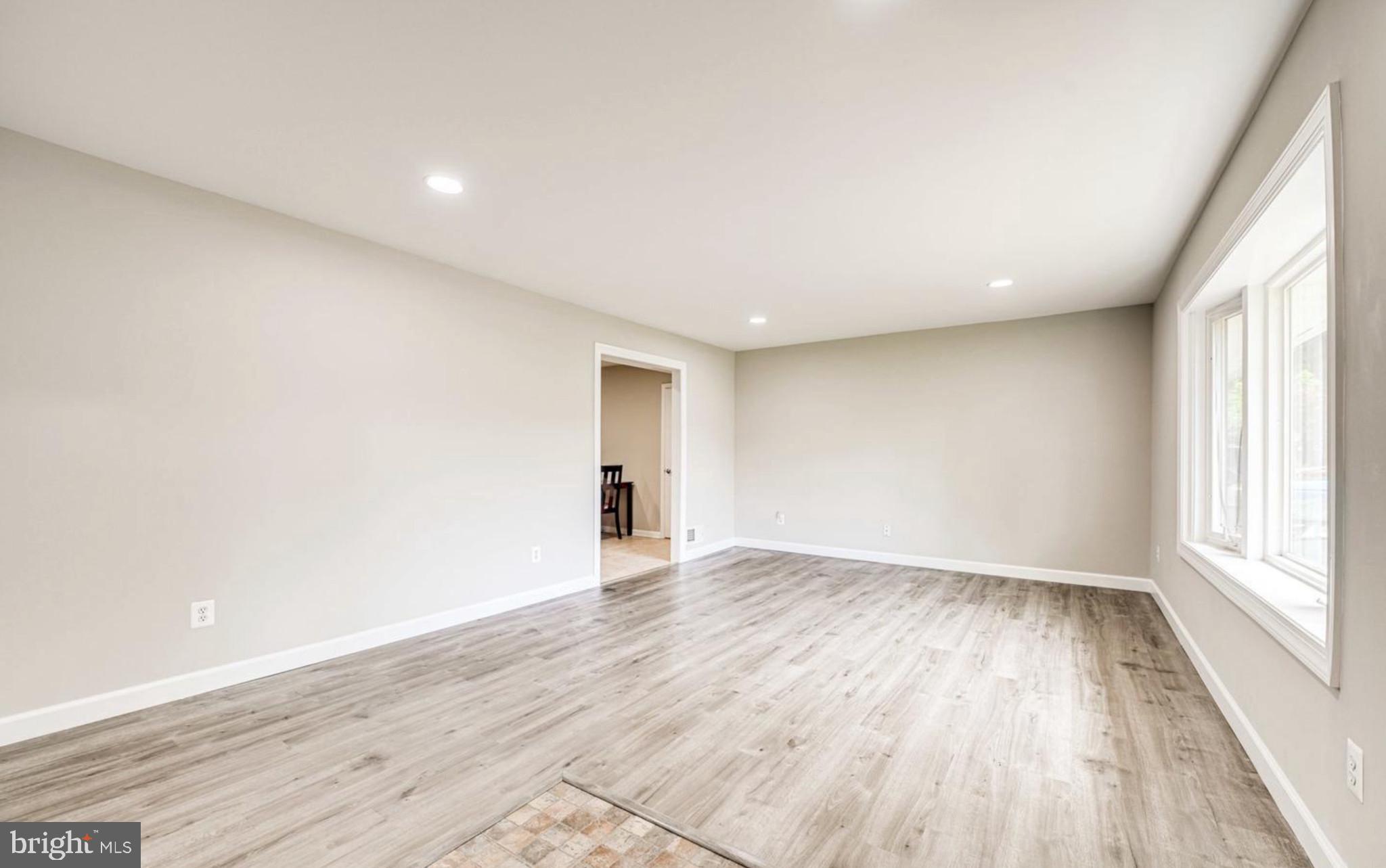 4005 Lees Corner Road Chantilly, VA 20151 - Photo 2 of 17