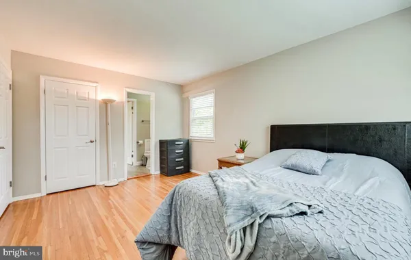 $4,500 | 4005 Lees Corner Road, Chantilly, VA 20151