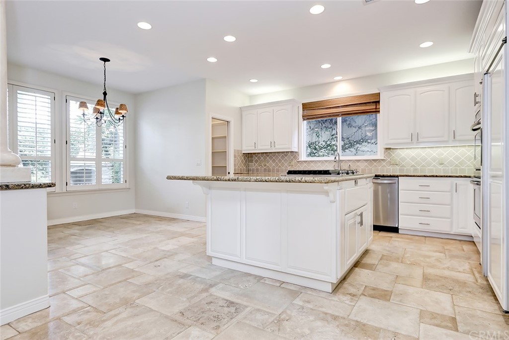 717 29th Street Manhattan Beach, CA 90266 - Photo 20 of 47 Spacious walk-in pantry