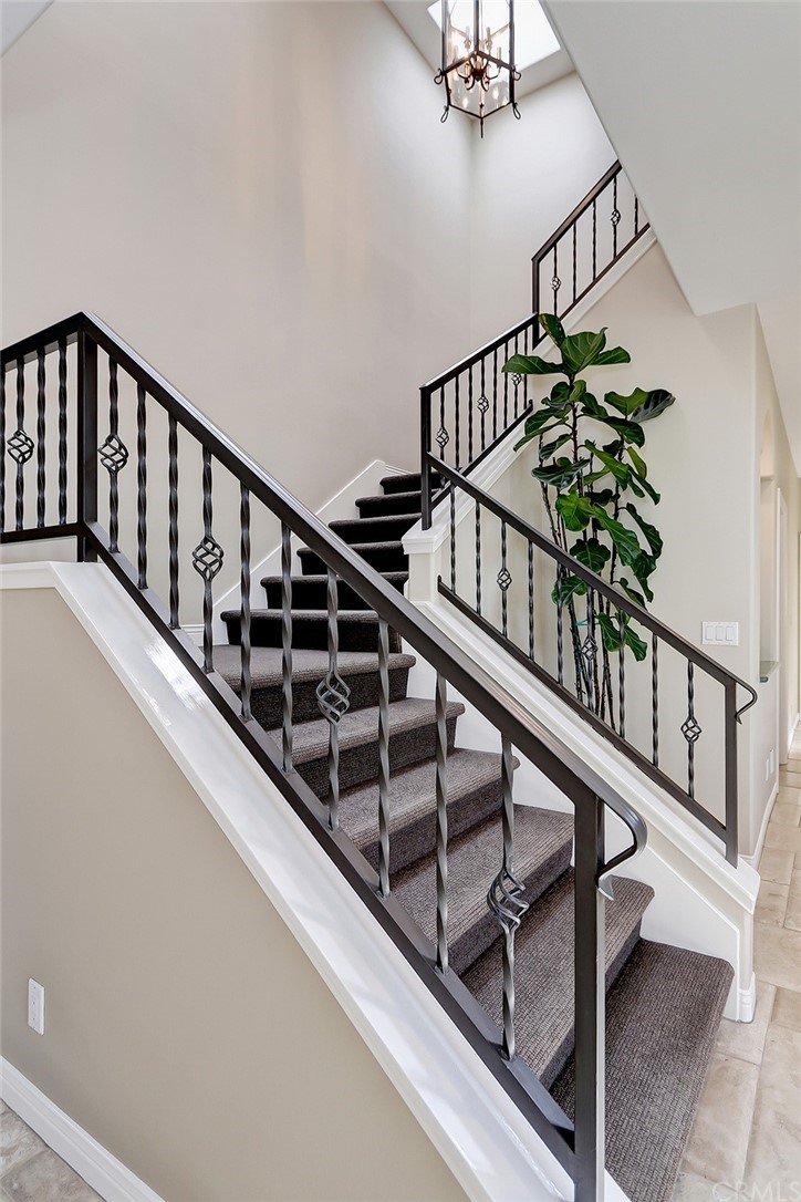 717 29th Street Manhattan Beach, CA 90266 - Photo 24 of 47 Grand staircase to second floor