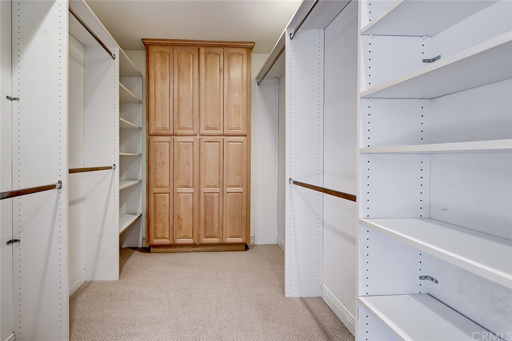 717 29th Street Manhattan Beach, CA 90266 - Photo 27 of 47 Spacious master closet