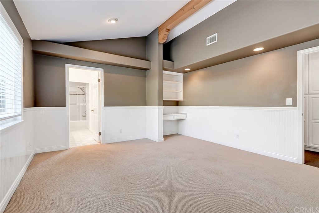 717 29th Street Manhattan Beach, CA 90266 - Photo 31 of 47 Upstairs guest bedroom with vaulted ceiling