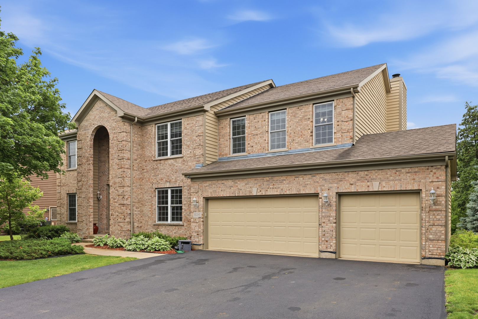 524 Camargo Club Road Lake In The Hills, IL 60156 - Photo 1 of 49