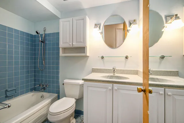 $399,999 | 1276 Kuehnle Court, Ann Arbor, MI 48103