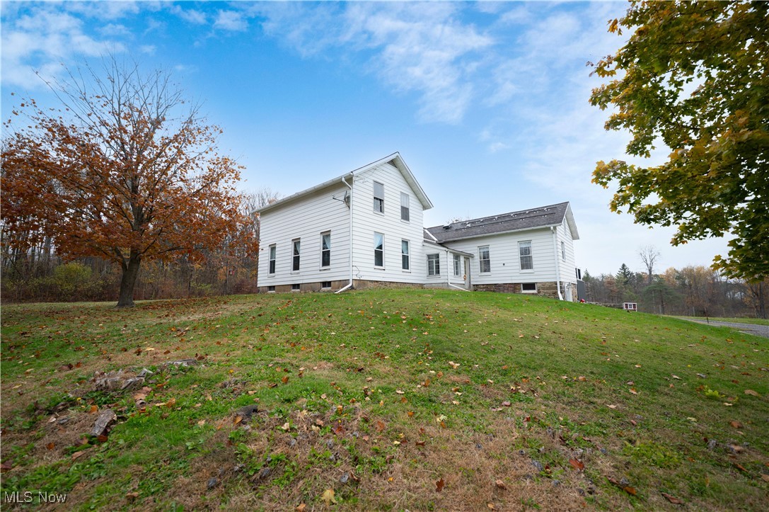 10961 Madison Road Montville, OH 44064 - Photo 37 of 38