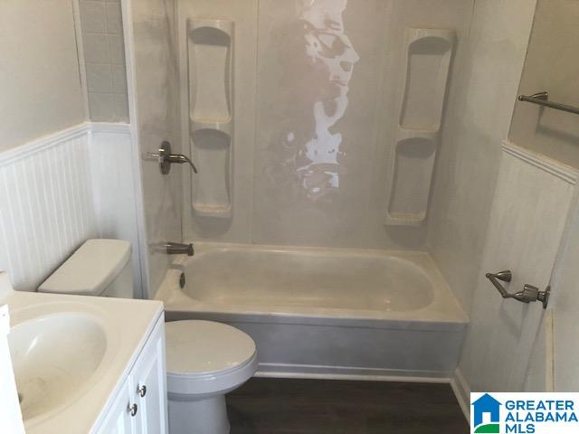 1117 14th Place Southwest Birmingham, AL 35211 - Photo 5 of 15