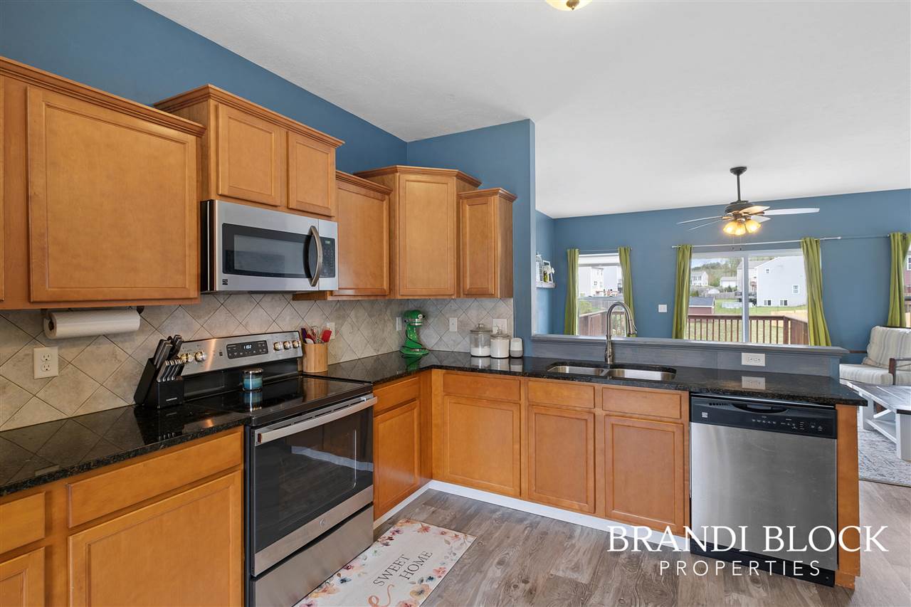 11629 Barnsley Road Lowell, MI 49331 - Photo 10 of 26