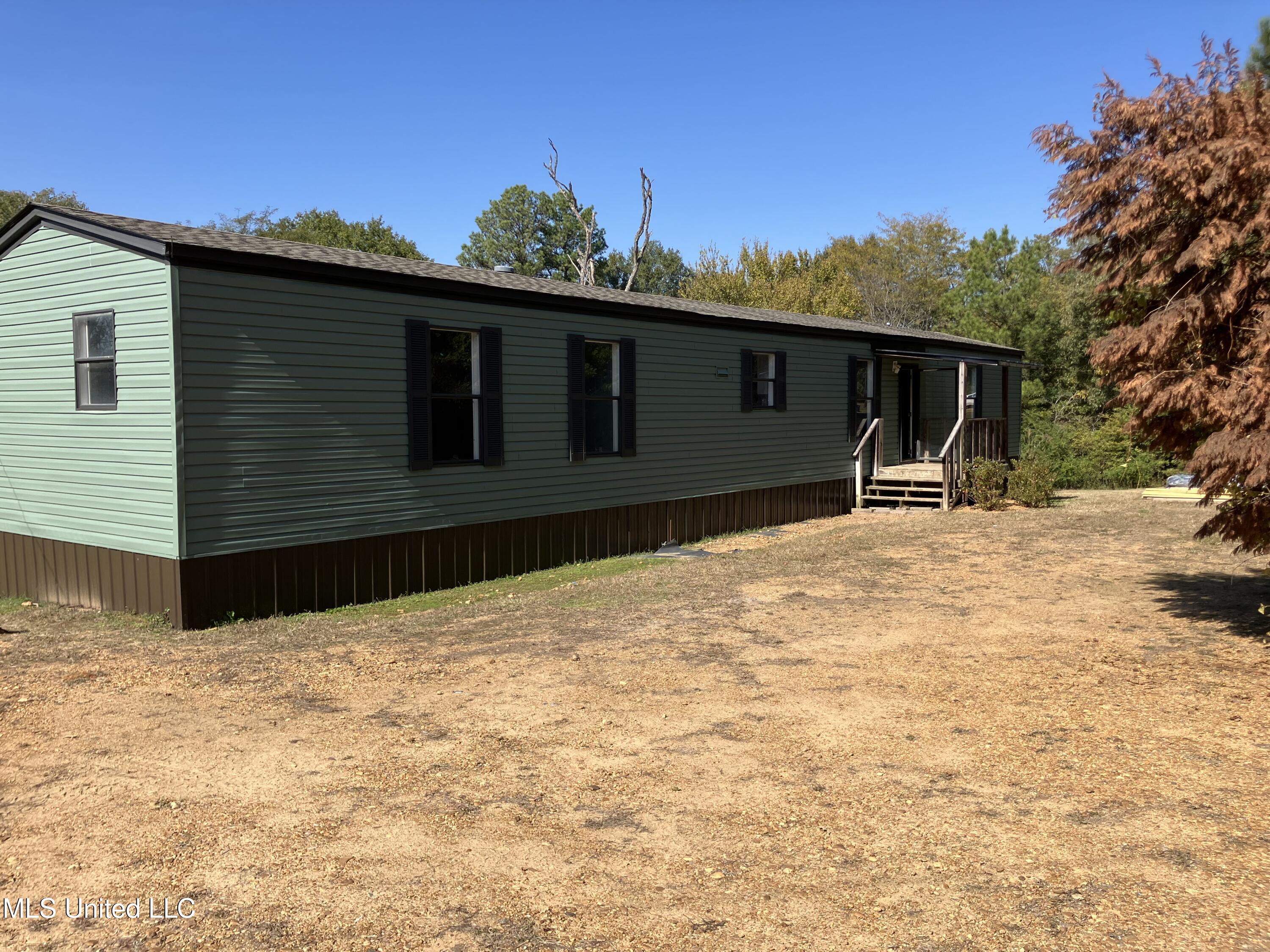 369 Leslie Road Pope, MS 38658 - Photo 4 of 18 03