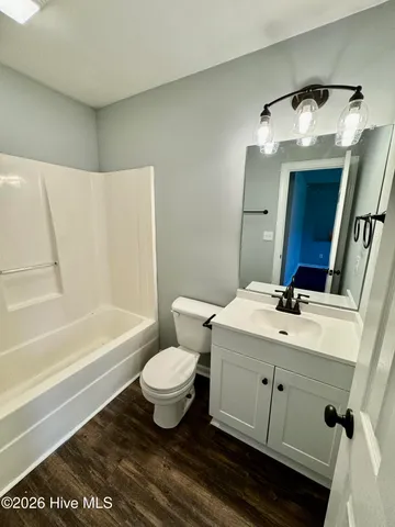 $1,400 | 3303 Moseley Drive, Unit B, Greenville, NC 27858