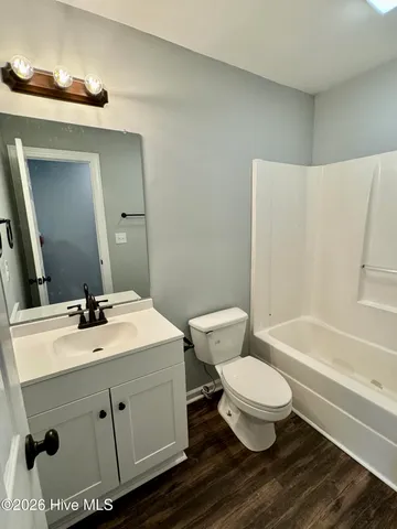 $1,400 | 3303 Moseley Drive, Unit B, Greenville, NC 27858