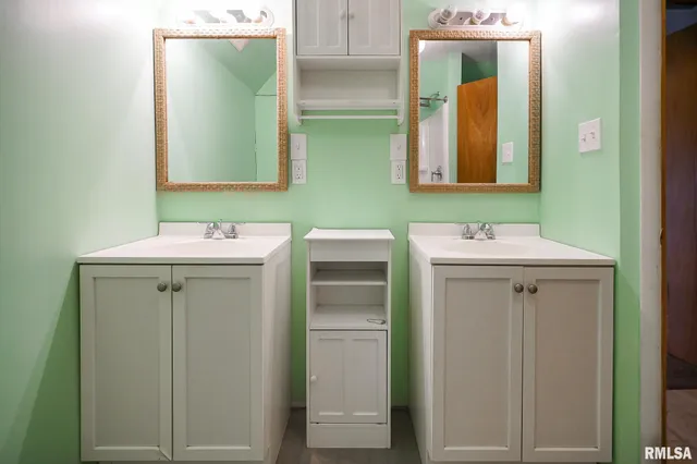 $120,000 | 312 North Main Street, Hanna City, IL 61536