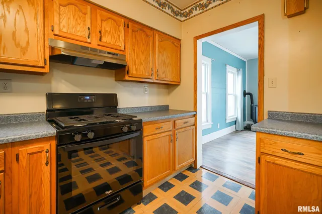 $120,000 | 312 North Main Street, Hanna City, IL 61536