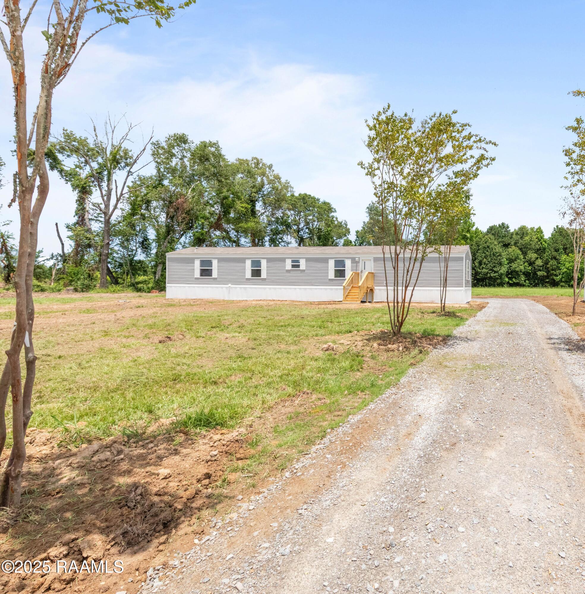 319 Kennerson Road Opelousas, LA 70570 - Photo 2 of 24 18Kennerson-1