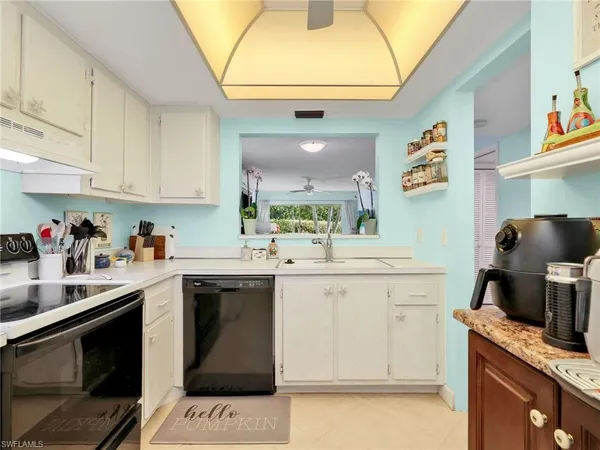 $1,900 | 3150 Binnacle Drive, Unit 106, Naples, FL 34103