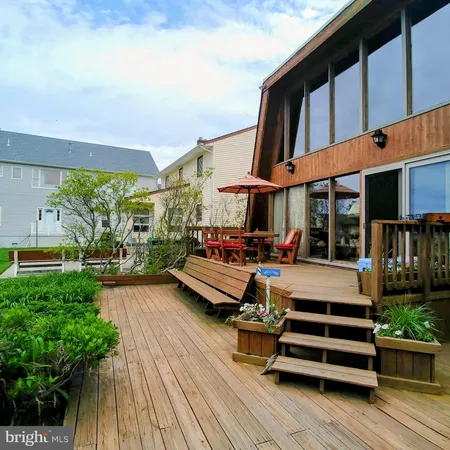 $1,599,000 | 916 North Shore Drive, Brigantine, NJ 08203