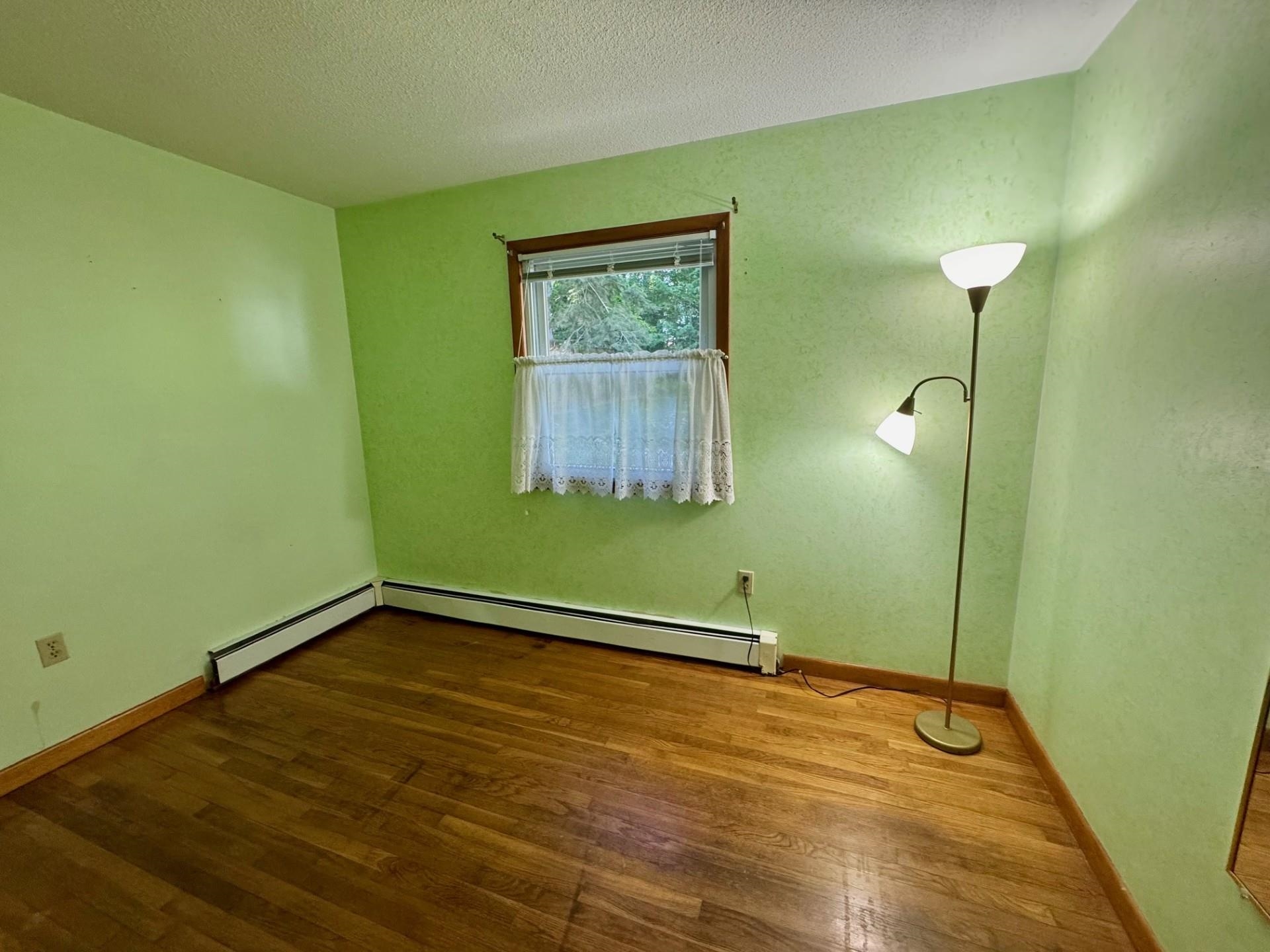 25 Eastview Road Keene, NH 03431 - Photo 24 of 33