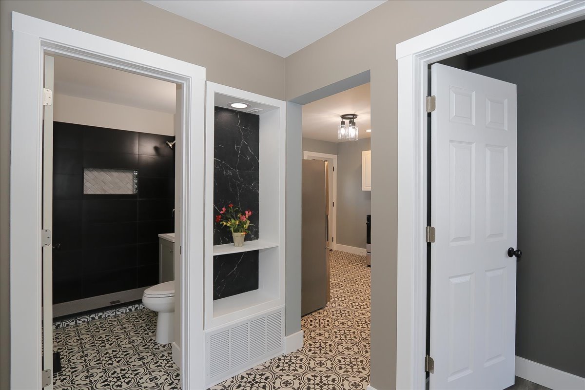 750 East Maple Street, Unit A Lombard, IL 60148 - Photo 13 of 26