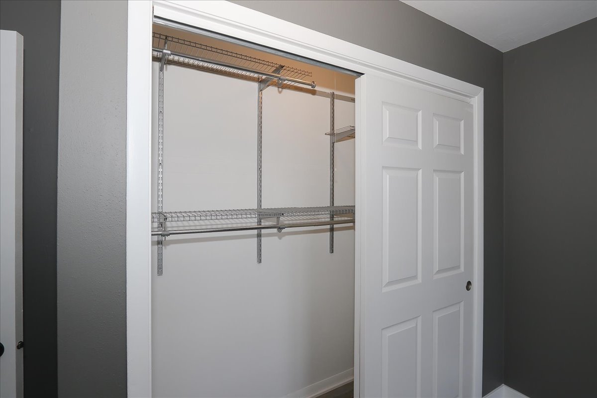 750 East Maple Street, Unit A Lombard, IL 60148 - Photo 19 of 26 a view of a walk in closet