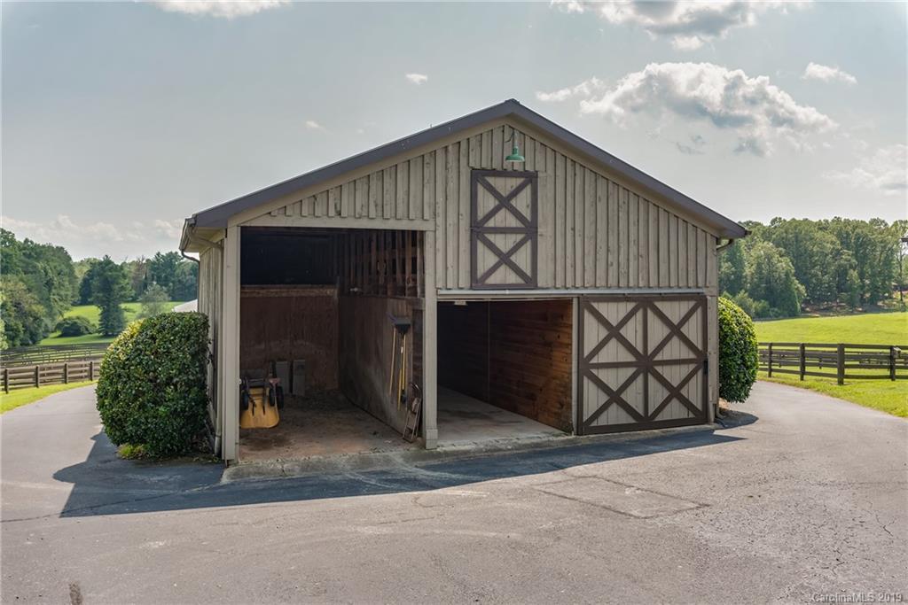 4160 Hunting Country Road Landrum, SC 29356 - Photo 41 of 48