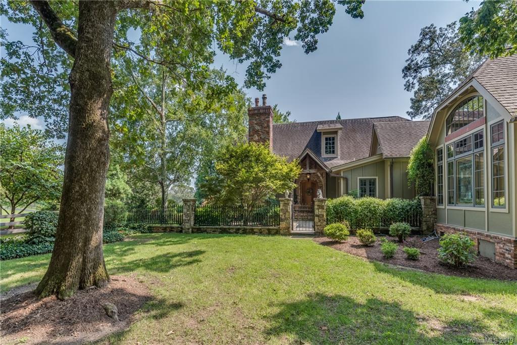 4160 Hunting Country Road Landrum, SC 29356 - Photo 8 of 48