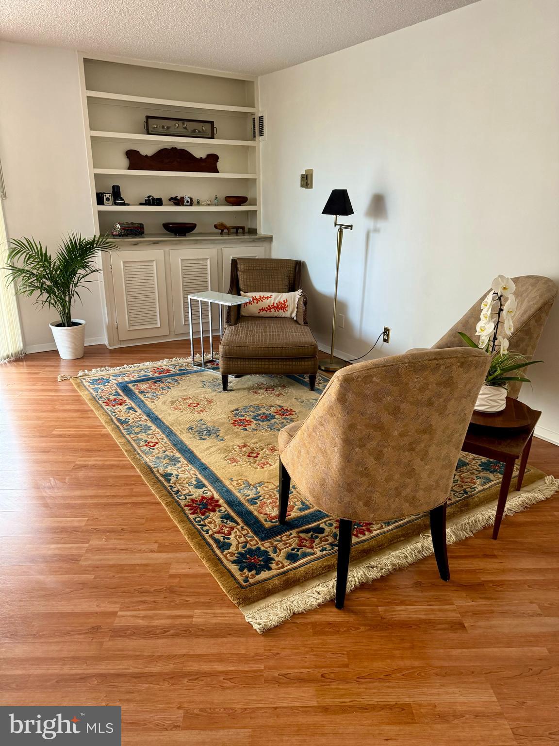 5225 Pooks Hill Road, Unit 701S Bethesda, MD 20814 - Photo 16 of 79 Built -in Conveys