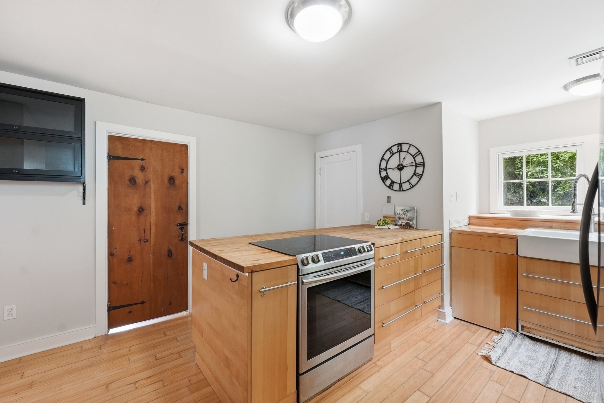 3 R Calvin Street Ayer, MA 01432 - Photo 14 of 32 Gallery Image 14