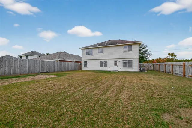 a house view with a outdoor space