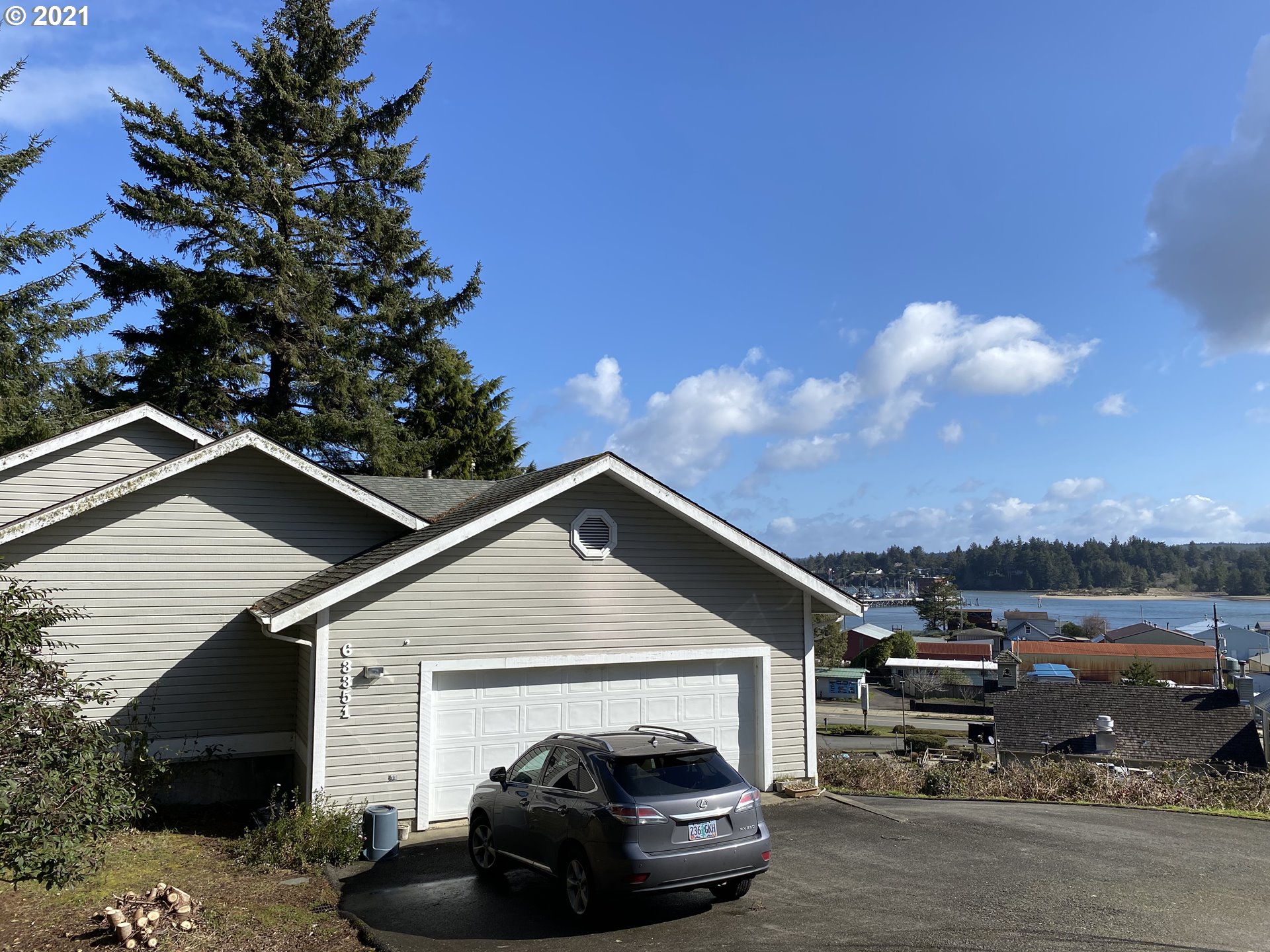 63351 Kuper Road Coos Bay, OR 97420 - Photo 3 of 30 Gallery Image 3