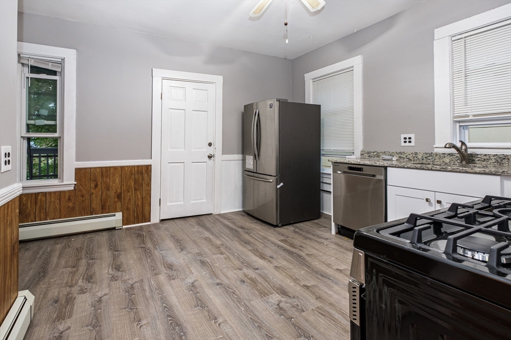 7 Mulford Street, Unit 3 Brookline, MA 02445 - Photo 13 of 27