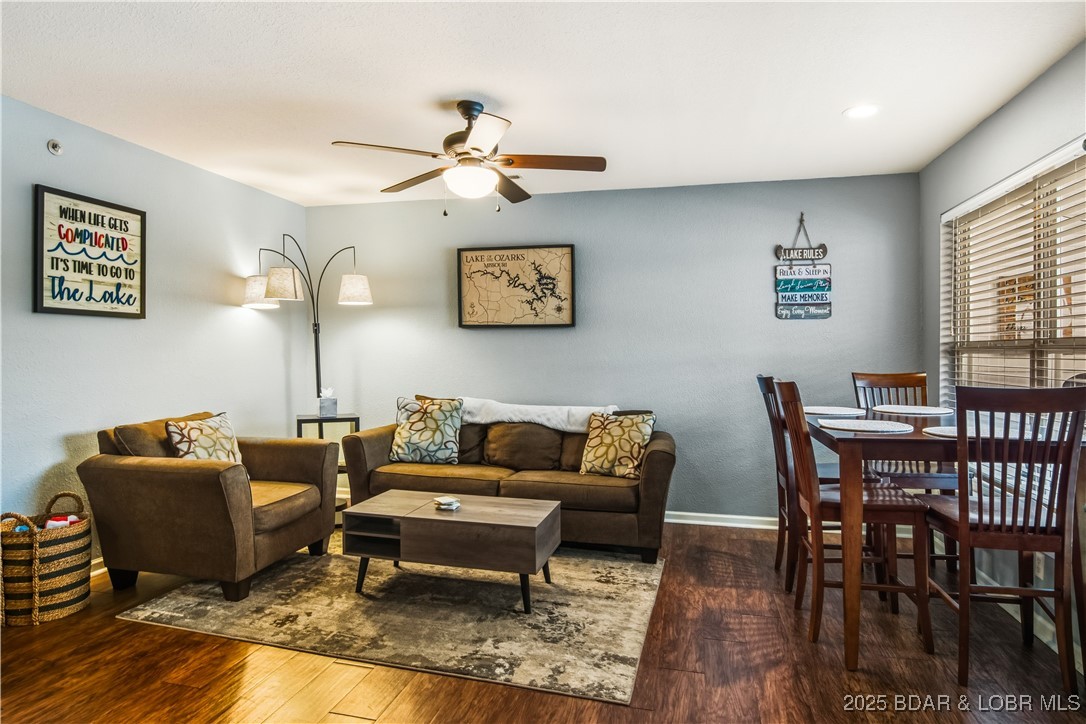 40 Lighthouse Road, Unit 3104 Lake Ozark, MO 65049 - Photo 15 of 33 Simple and cozy layout.
