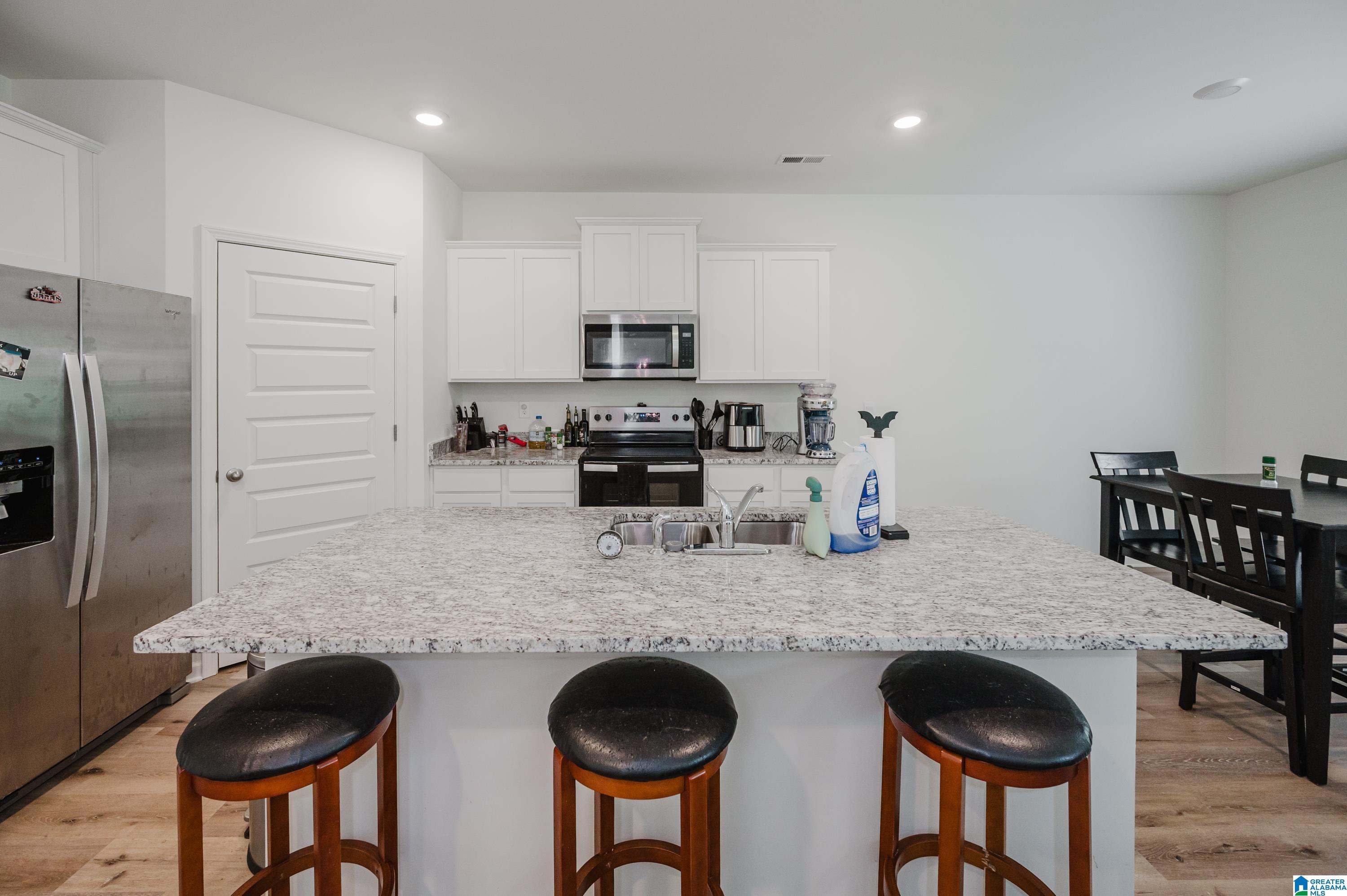 535 Strider Way Kimberly, AL 35091 - Photo 7 of 28