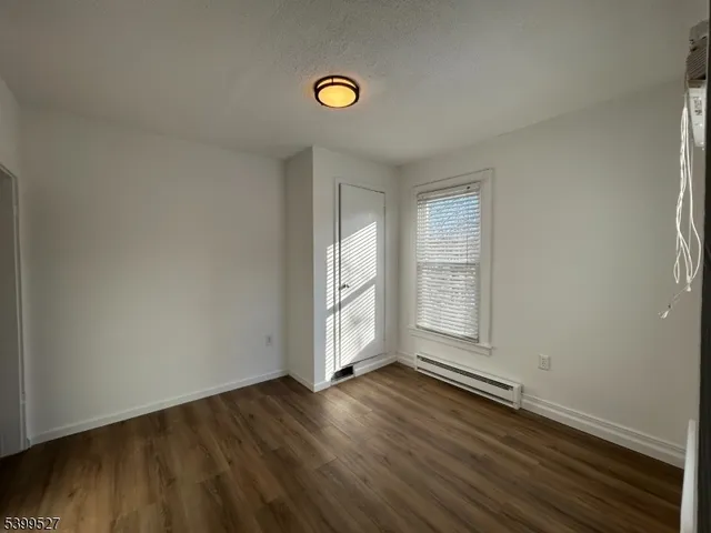 $2,000 | 115 Wall Street, Unit 115, Belvidere, NJ 07823