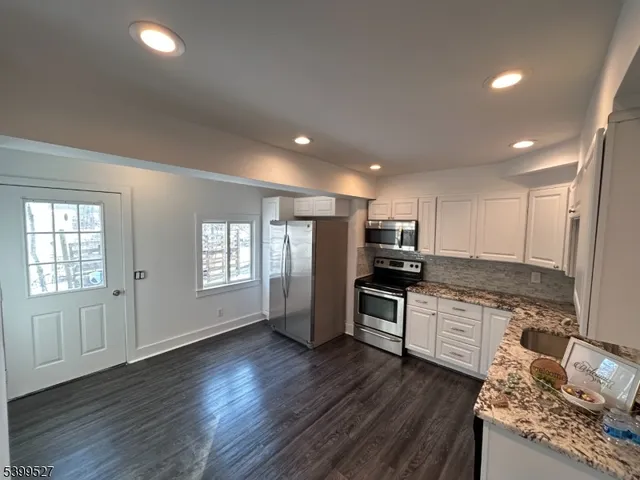 $2,000 | 115 Wall Street, Unit 115, Belvidere, NJ 07823