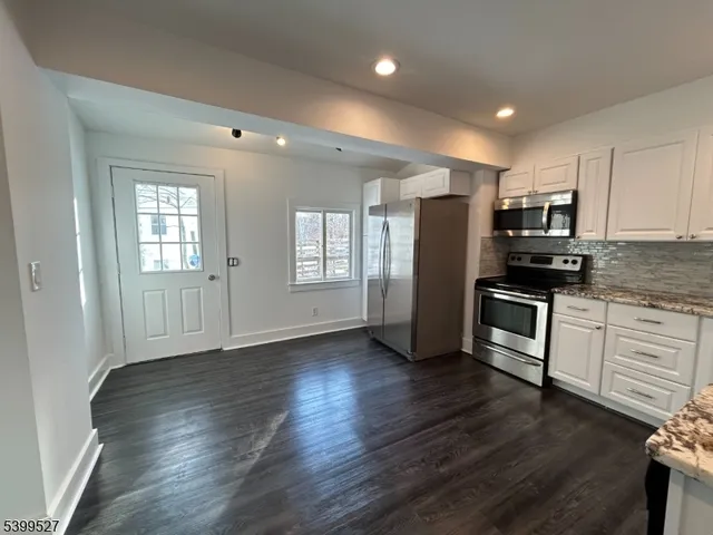 $2,000 | 115 Wall Street, Unit 115, Belvidere, NJ 07823