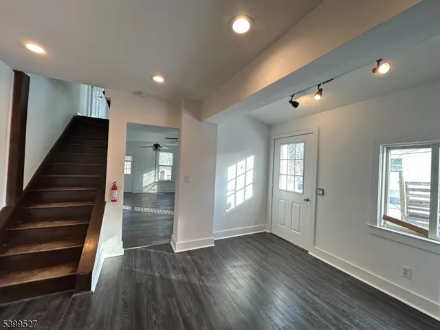 $2,000 | 115 Wall Street, Unit 115, Belvidere, NJ 07823